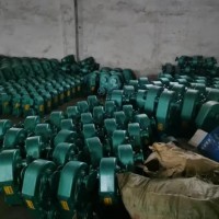 前置大棚卷簾機 農(nóng)業(yè)機械設備 卷被機防腐鋼外殼 廠家批發(fā)